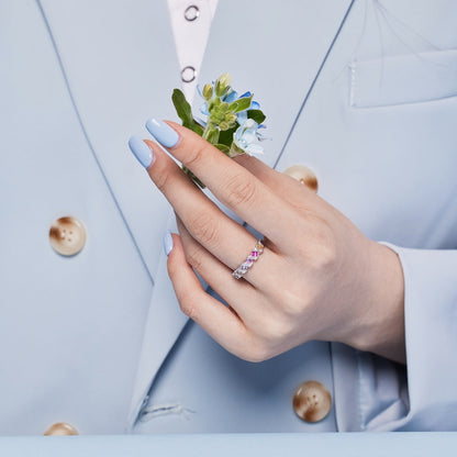 [LUXE]Delicate Vibrant Emerald Cut Daily Ring