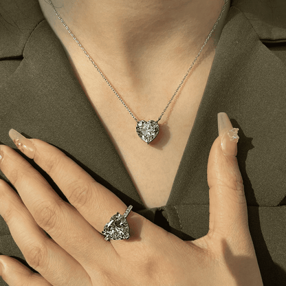 [LUXE]6.0 carat Radiant Heart Shape Necklace