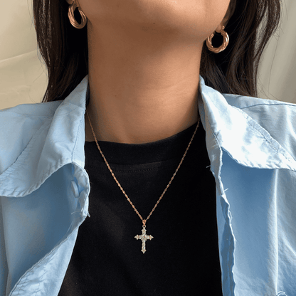 [LUXE]Delicate Cross Shape Necklace