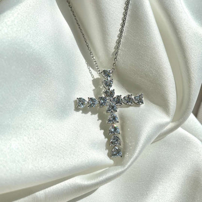 [LUXE]Radiant Cross Shape Necklace