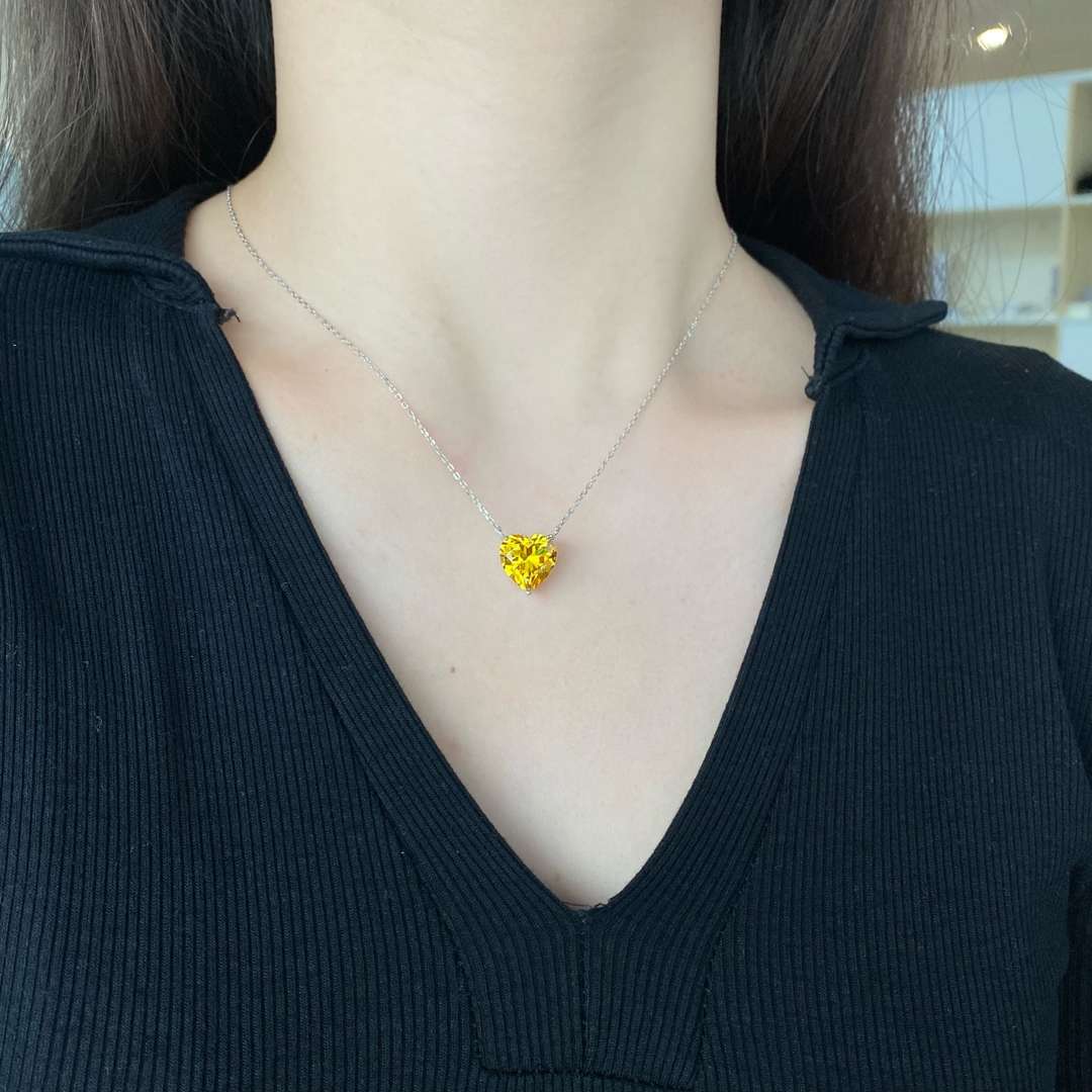 [LUXE]6.0 carat Radiant Heart Shape Necklace