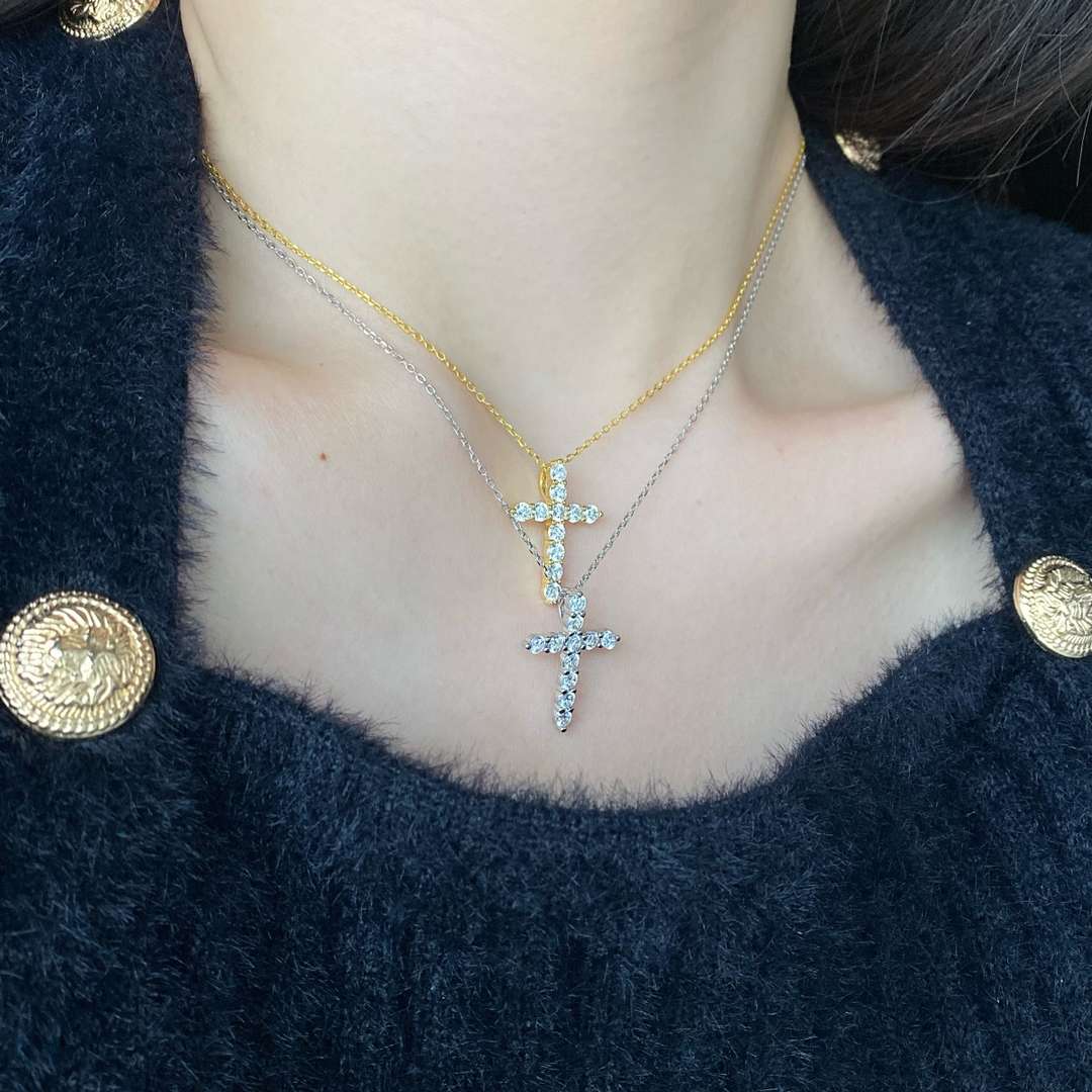 [LUXE]Unique Cross Shape Necklace