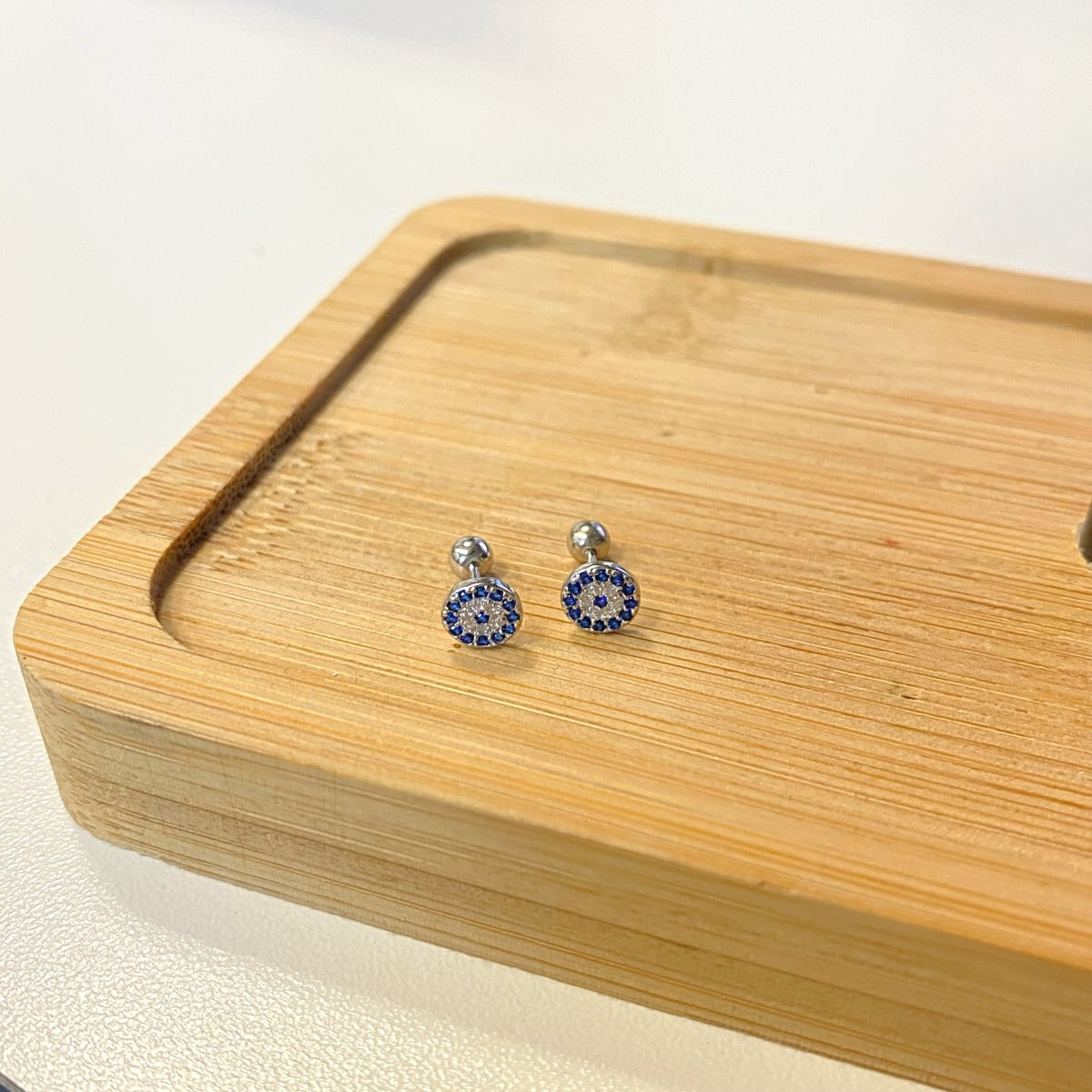 [LUXE]Devil's Eye Ear Bone Nail Earrings