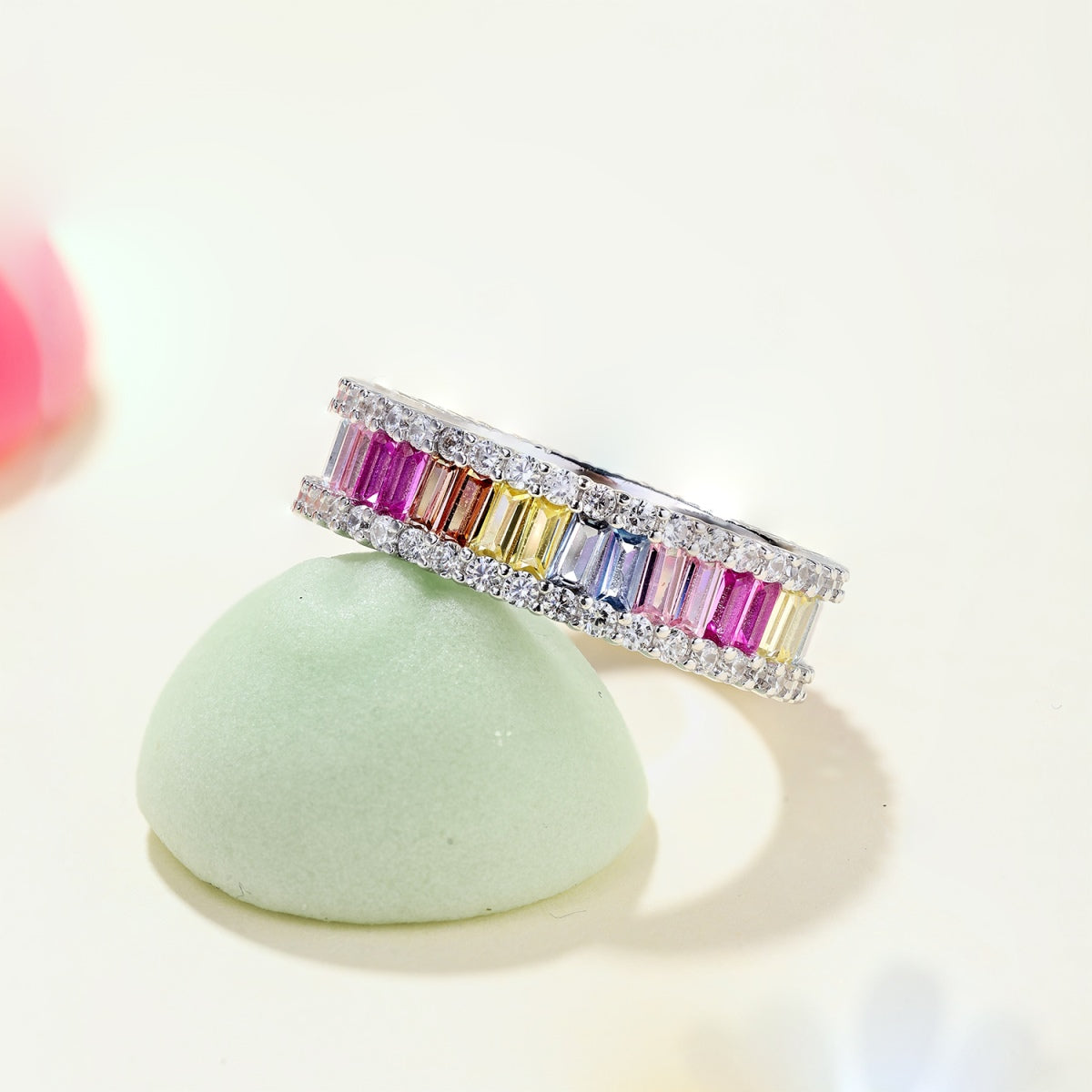 [LUXE]Dainty Kaleidoscopic Emerald Cut Daily Ring