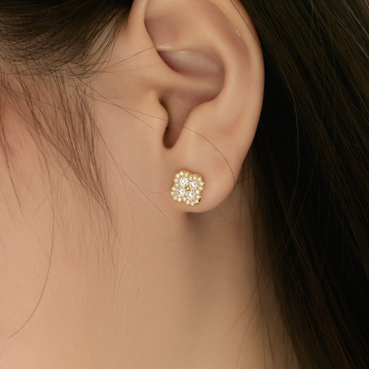 [LUXE]Four-Leaf Clover Flower Shaped Earrings