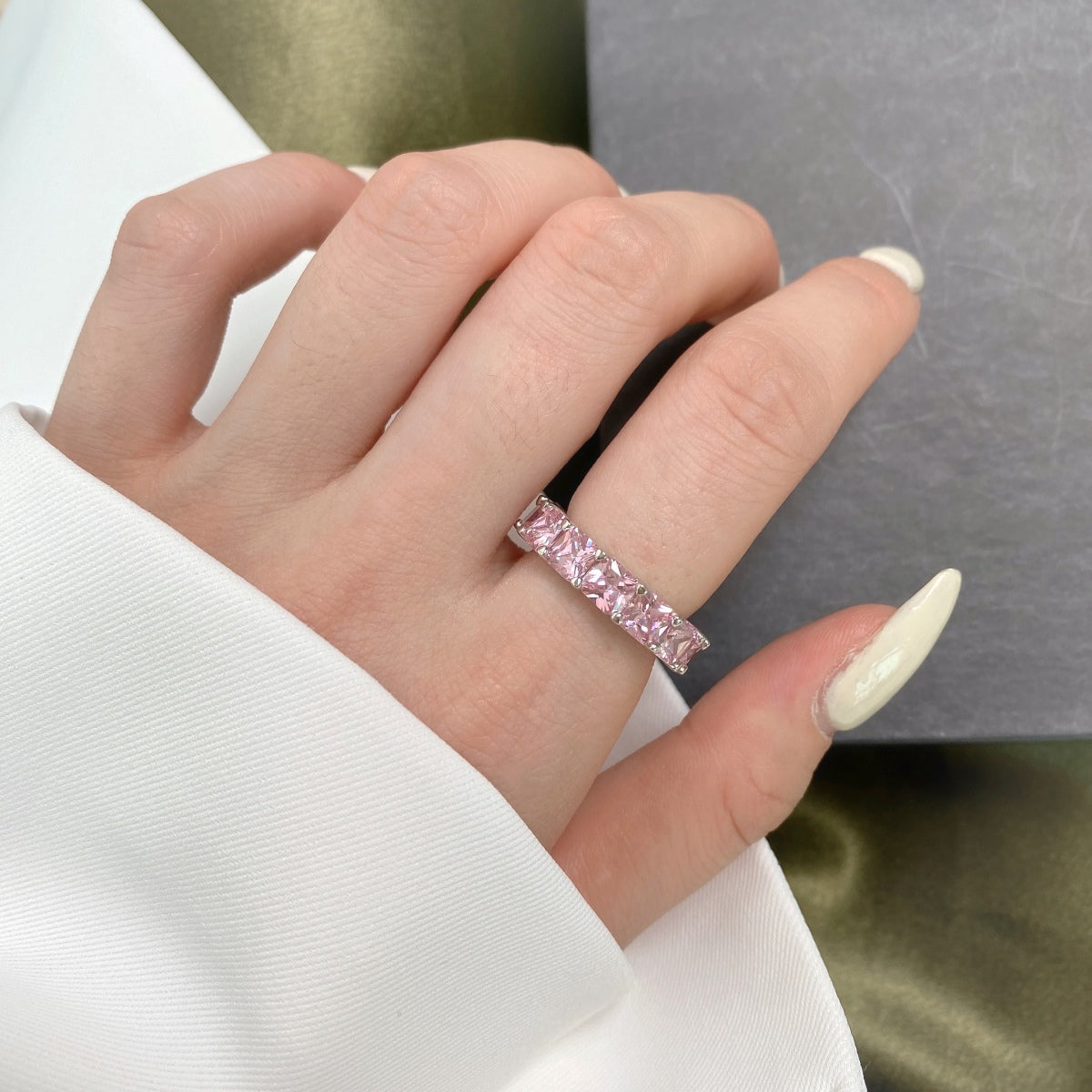 [LUXE]Elegant Princess Cut Tennis Ring