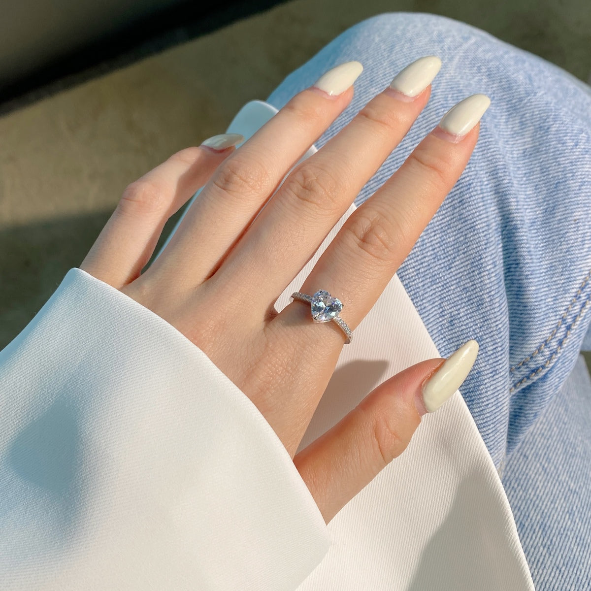 [LUXE]2.0 Carat Dazzling Lustrous Heart Cut Lover Ring