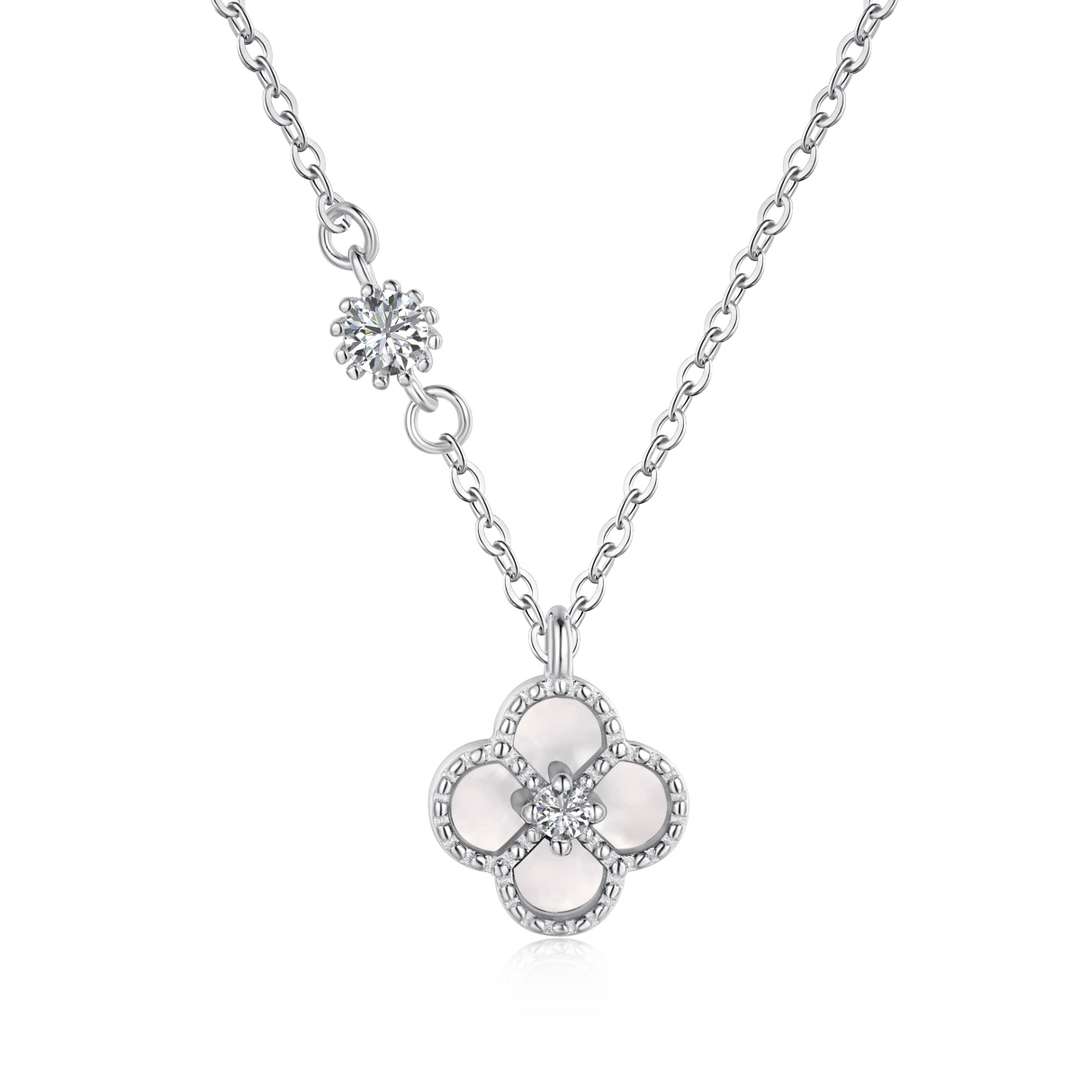 [LUXE]Delicate Flower Shape Necklace