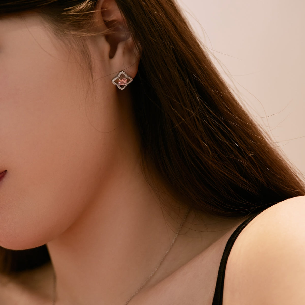 [LUXE]Elegant Star Shape Princess Cut Daily Earrings