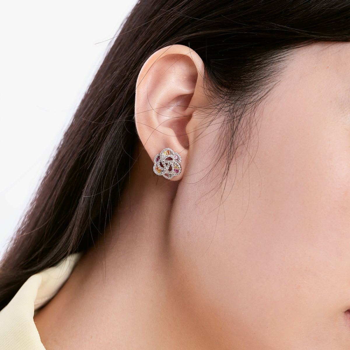 [LUXE]Exquisite Flower Shape Daily Earrings