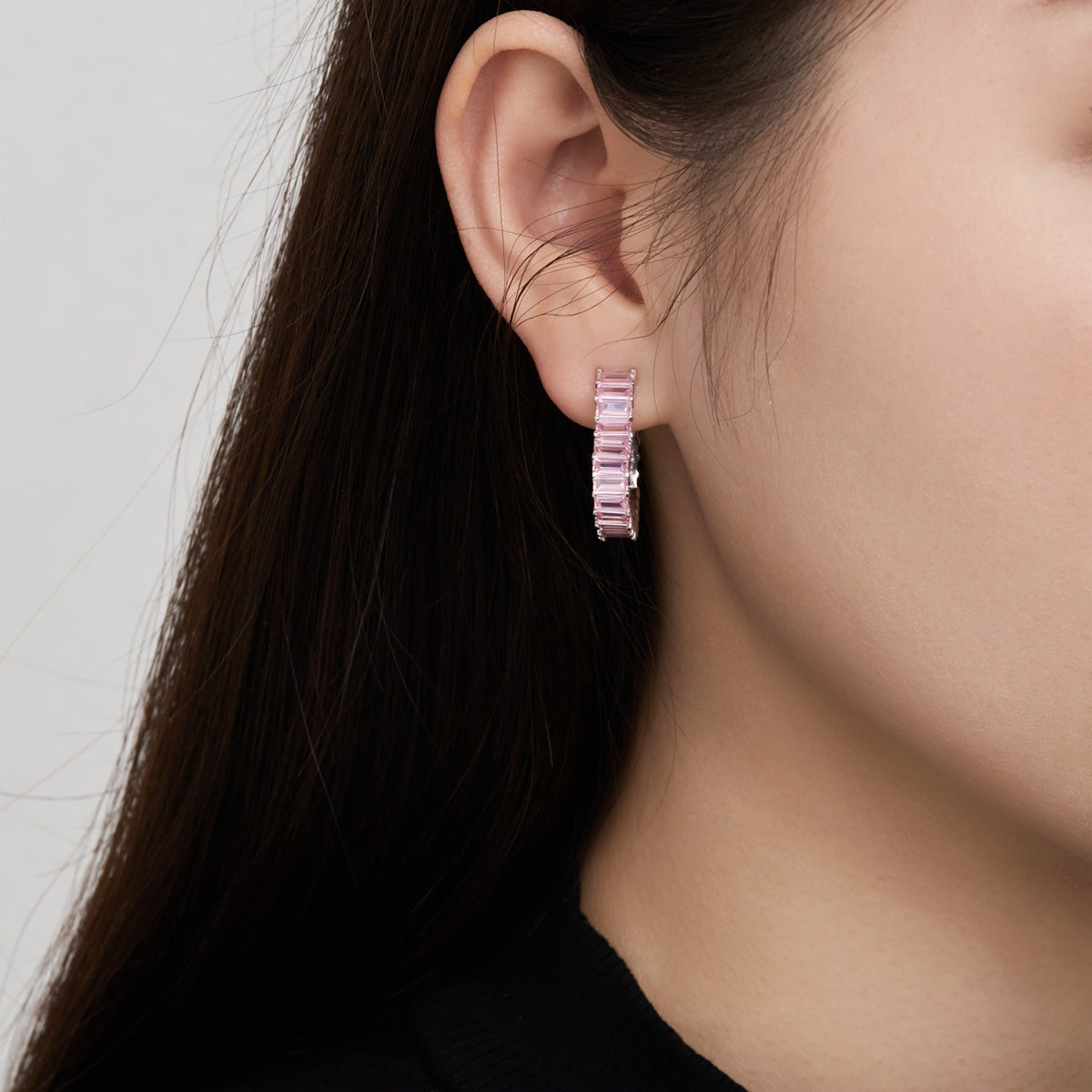 [LUXE]Radiant Heart Cutout Earrings