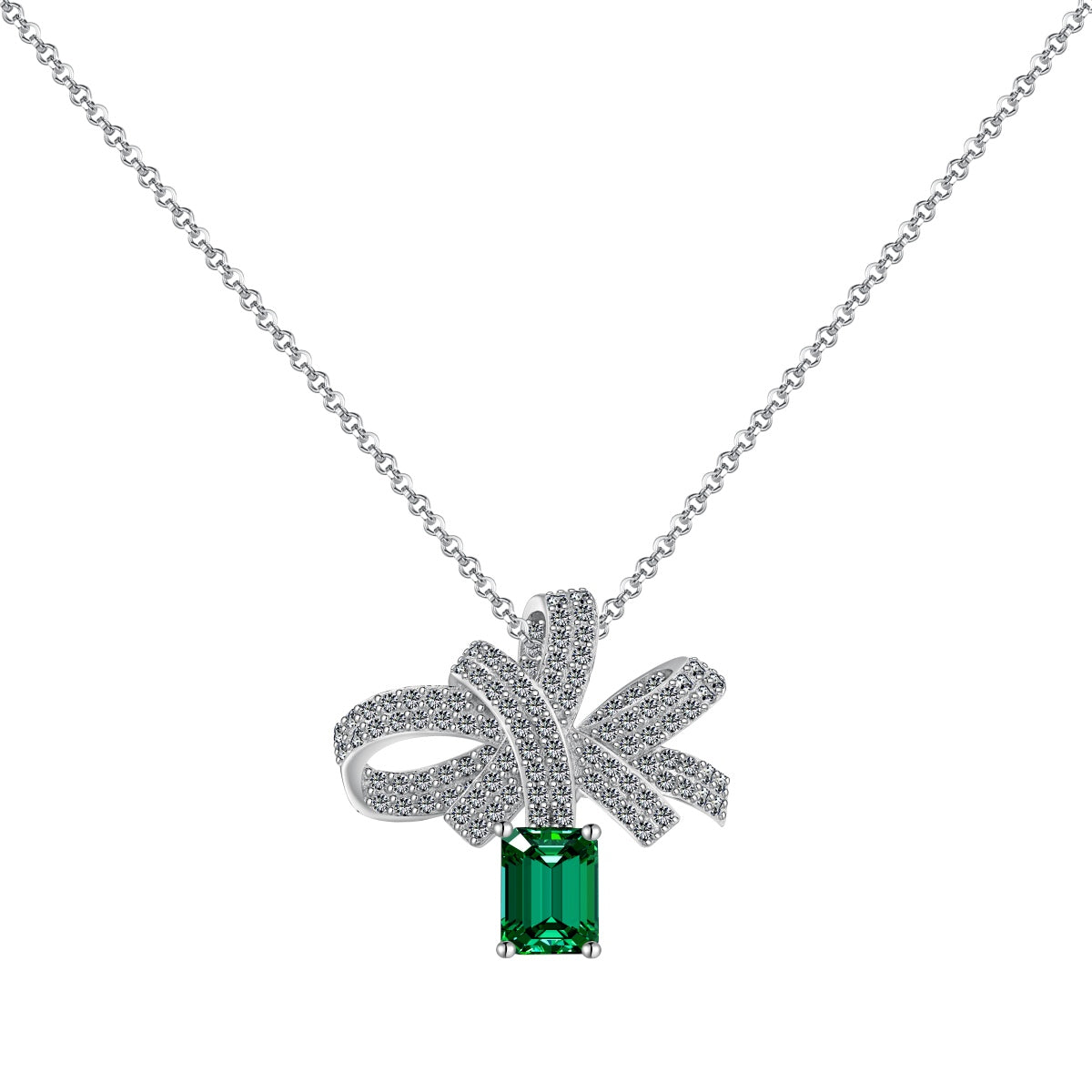 [LUXE]Luxurious Flower Shape Emerald Cut Necklace