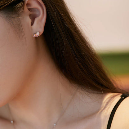 [LUXE]Dazzling Elegant Heart Cut Lover Earrings