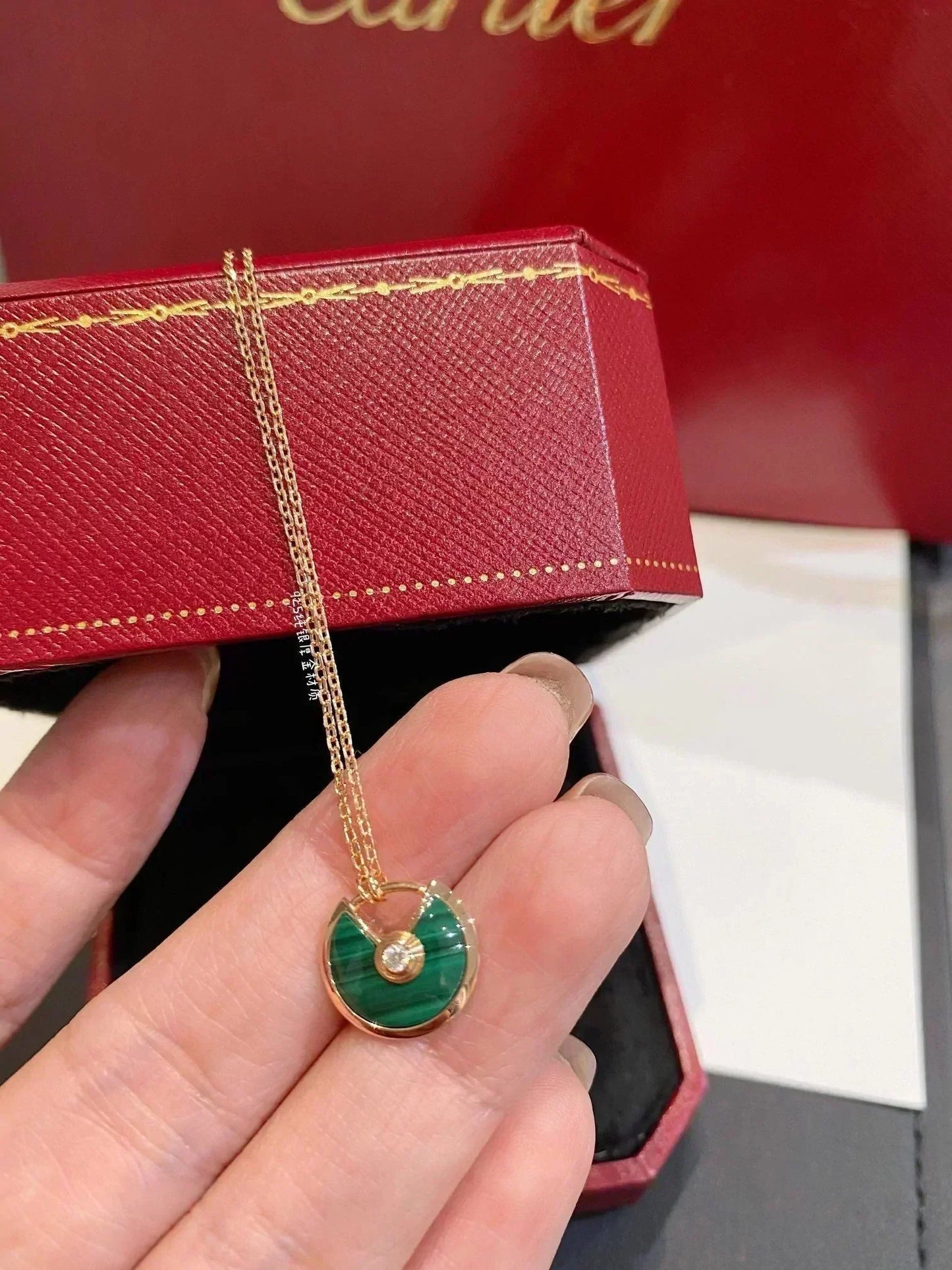 [LUXE]AMULETTE ROSE GOLD MALACHITE NECKLACE