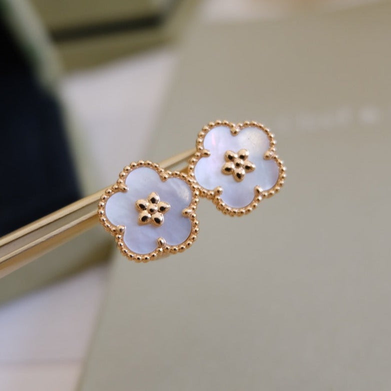 [LUXE] LUCKY PINK GOLD WHITE MOP EARRINGS