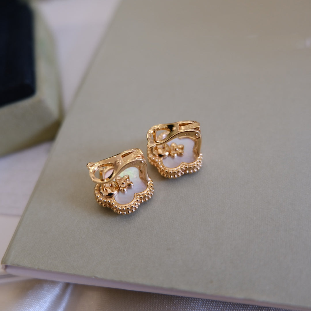 [LUXE] LUCKY PINK GOLD WHITE MOP EARRINGS