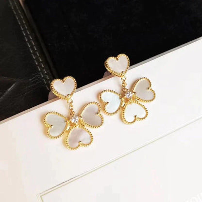 [LUXE] CLOVER SWEET WHITE MOP EARRINGS