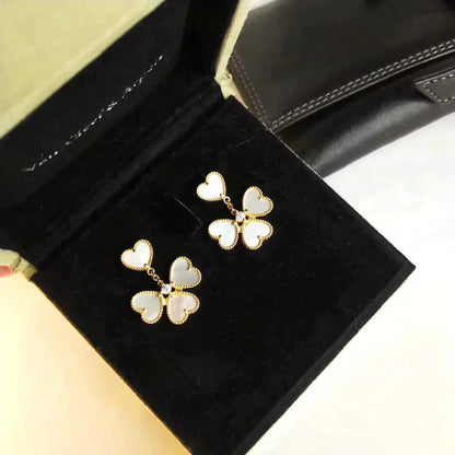 [LUXE] CLOVER SWEET WHITE MOP EARRINGS