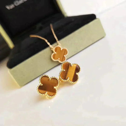 [LUXE] CLOVER MEDIUM 1 MOTIFS TIGER EYE EARRINGS