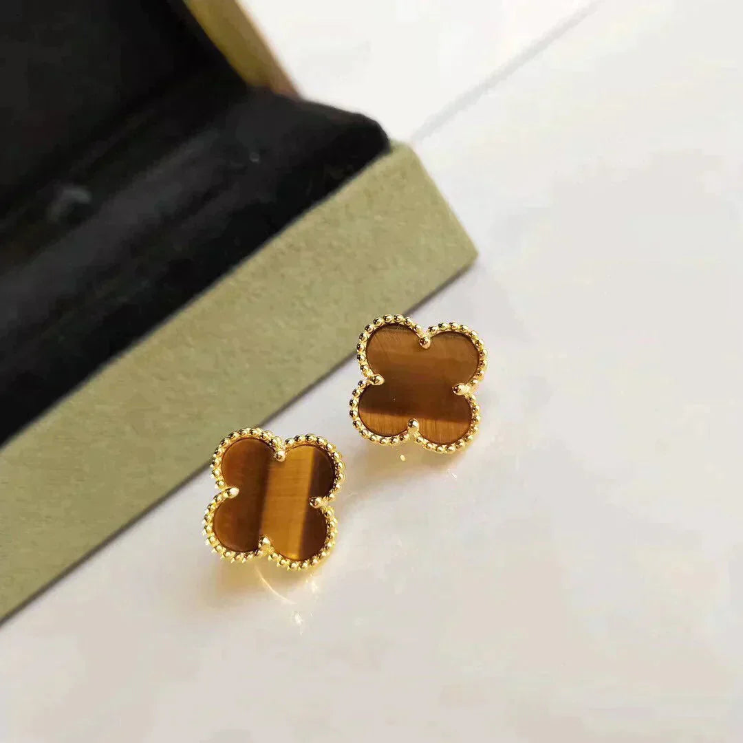 [LUXE] CLOVER MEDIUM 1 MOTIFS TIGER EYE EARRINGS