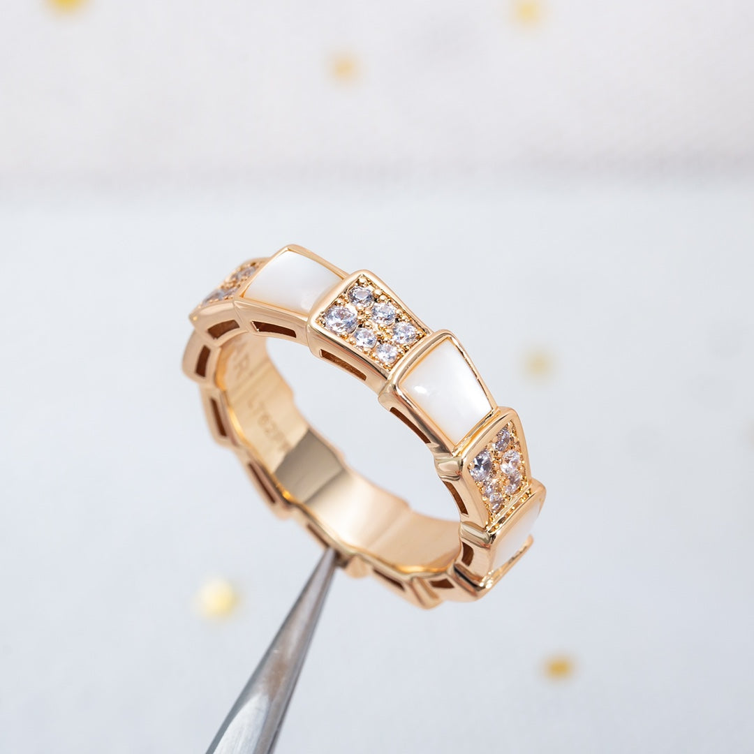 [LUXE]SERPENTI RING PINK GOLD MOP DIAMOND PAVED 4MM