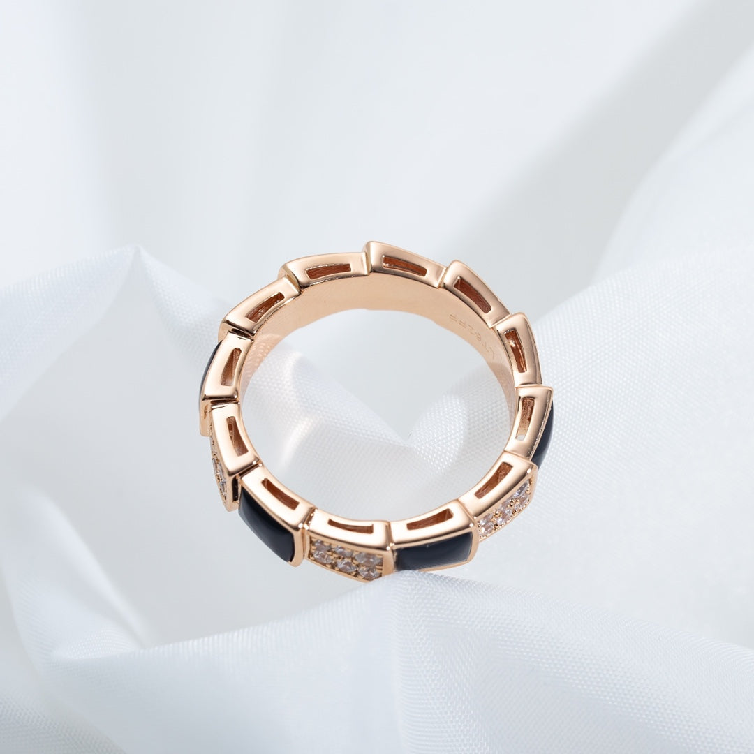 [LUXE]SERPENTI RING PINK GOLD BLACK MOP DIAMOND PAVED 4MM