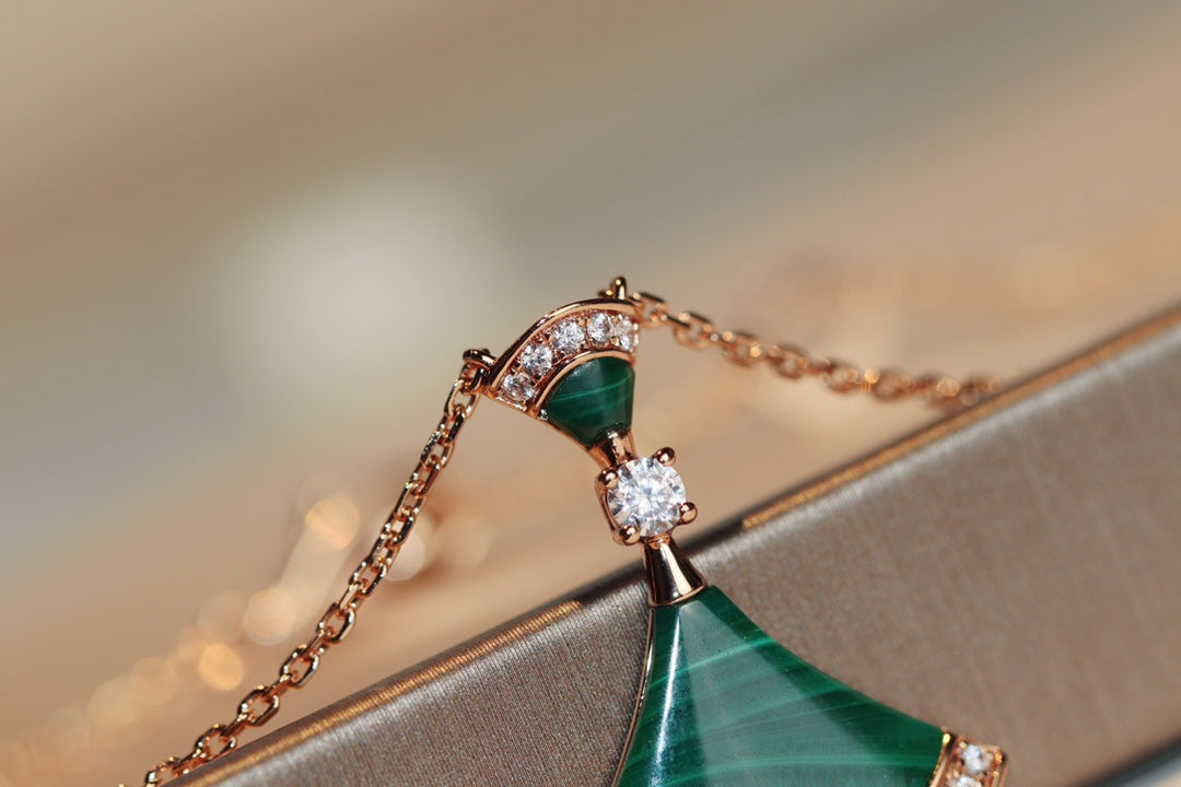 [LUXE]DREAM NECKLACE MALACHITE DIAMOND