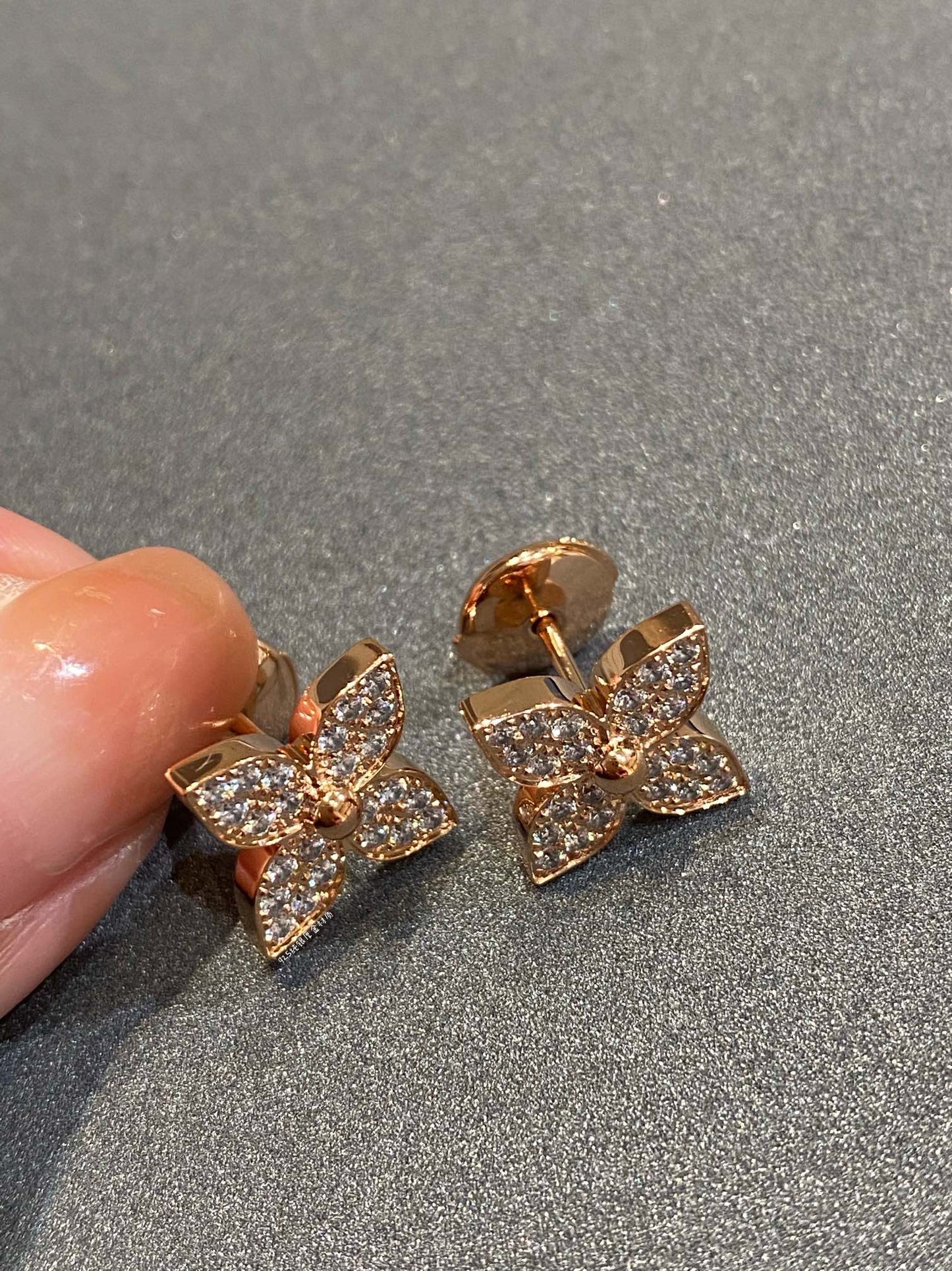 [LUXE]STAR DIAMOND EARRINGS