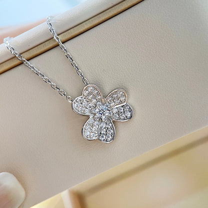 [LUXE] CLOVER DIAMOND NECKLACE SILVER