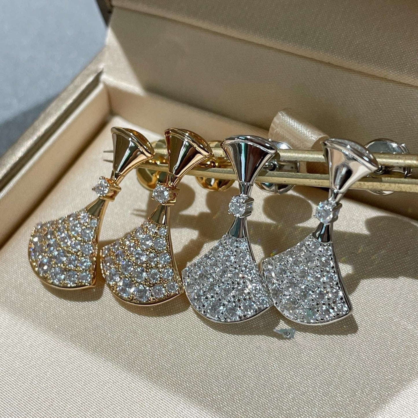 [LUXE]DREAM EARRINGS DIAMOND