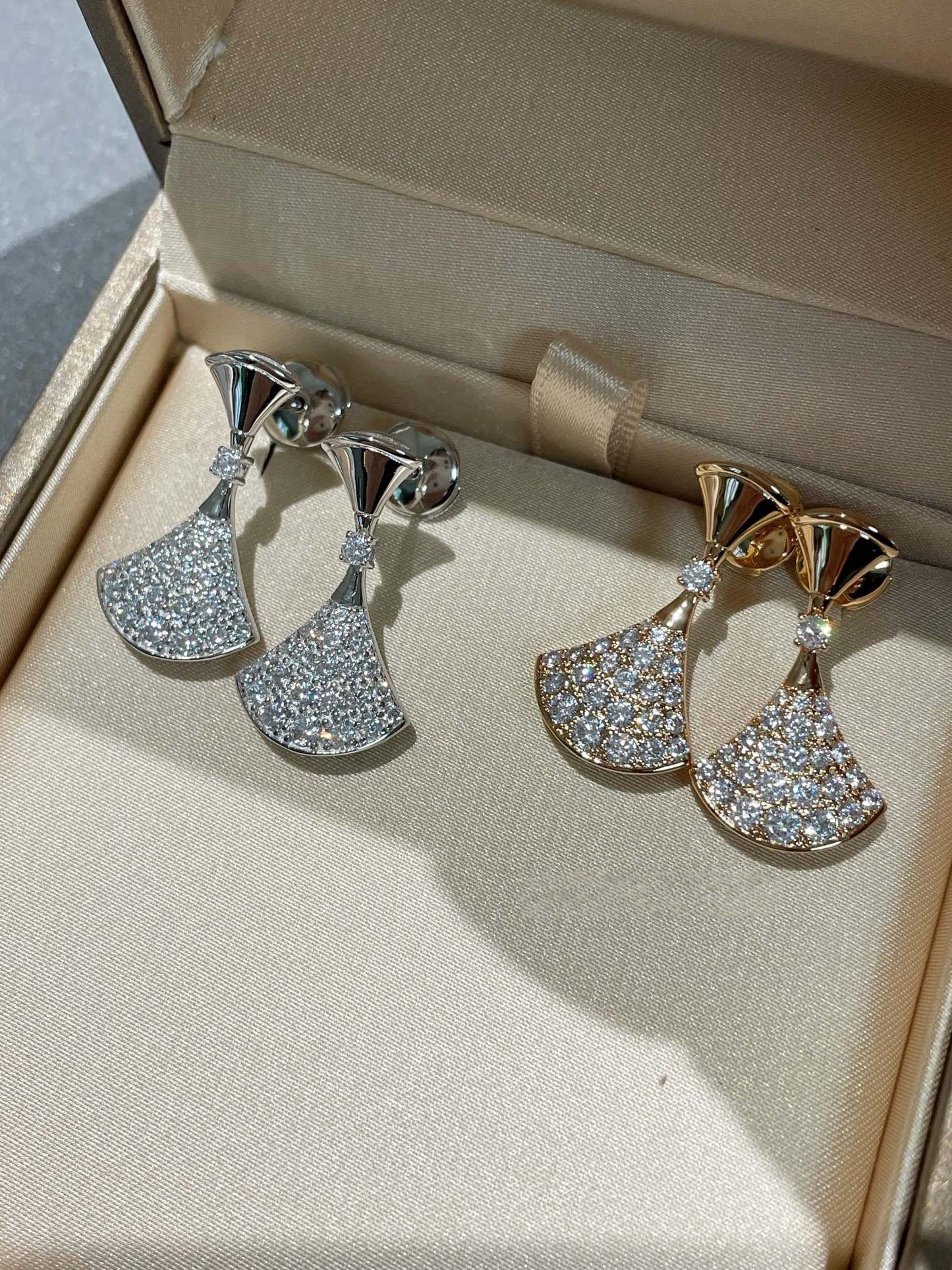 [LUXE]DREAM EARRINGS DIAMOND