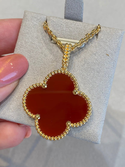 [LUXE] CLOVER 25MM NECKLACE GOLD CARNELIAN