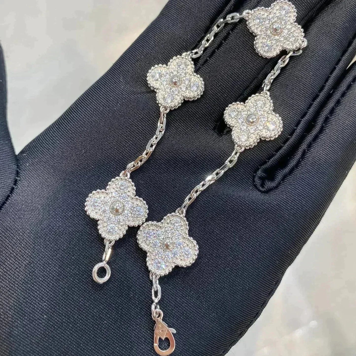 [LUXE] CLOVER 5 MOTIFS  DIAMOND BRACELET SILVER