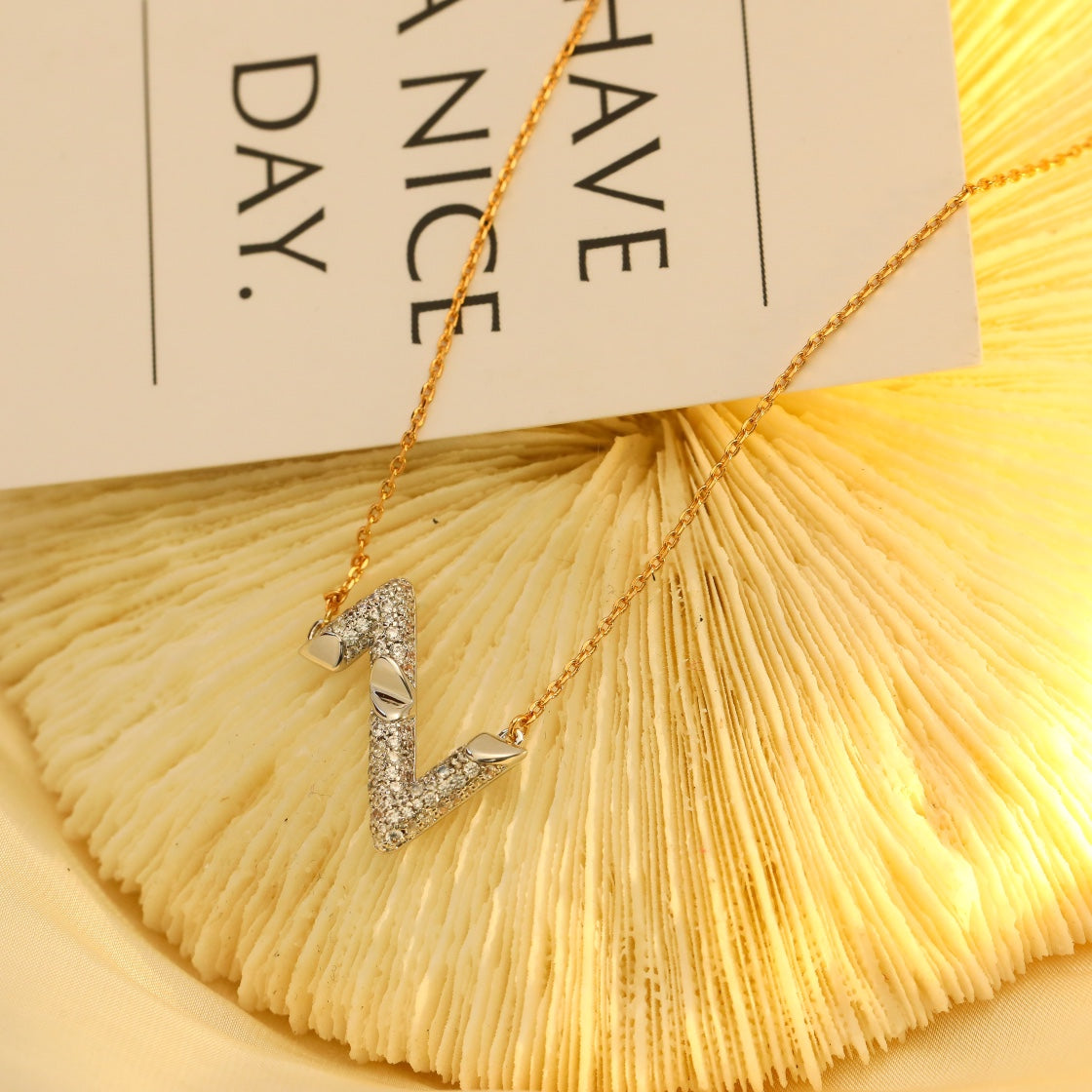 [LUXE]VOLT SILVER DIAMOND PEDANT NECKLACE