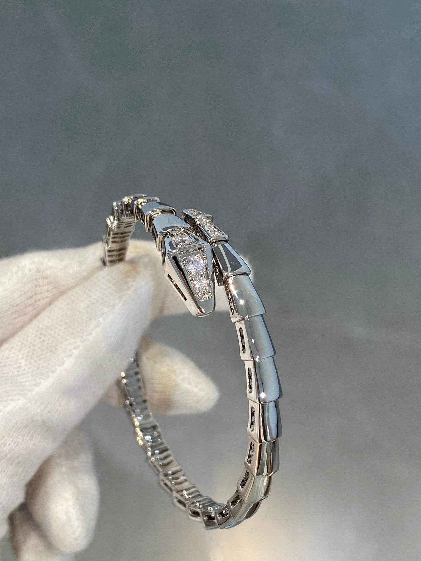 [LUXE]SERPENTI BRACELET DIAMONDS SILVER