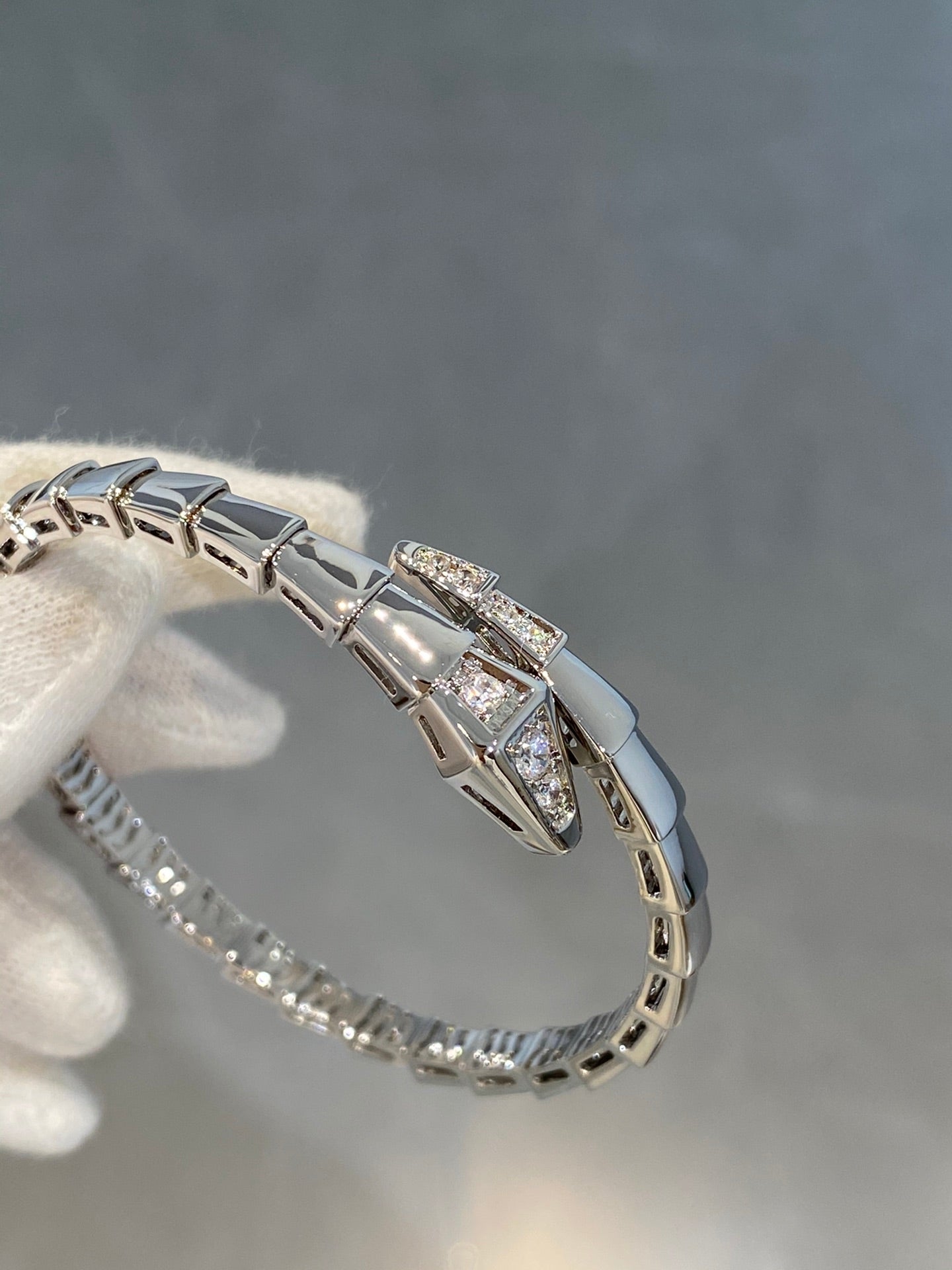 [LUXE]SERPENTI BRACELET DIAMONDS SILVER