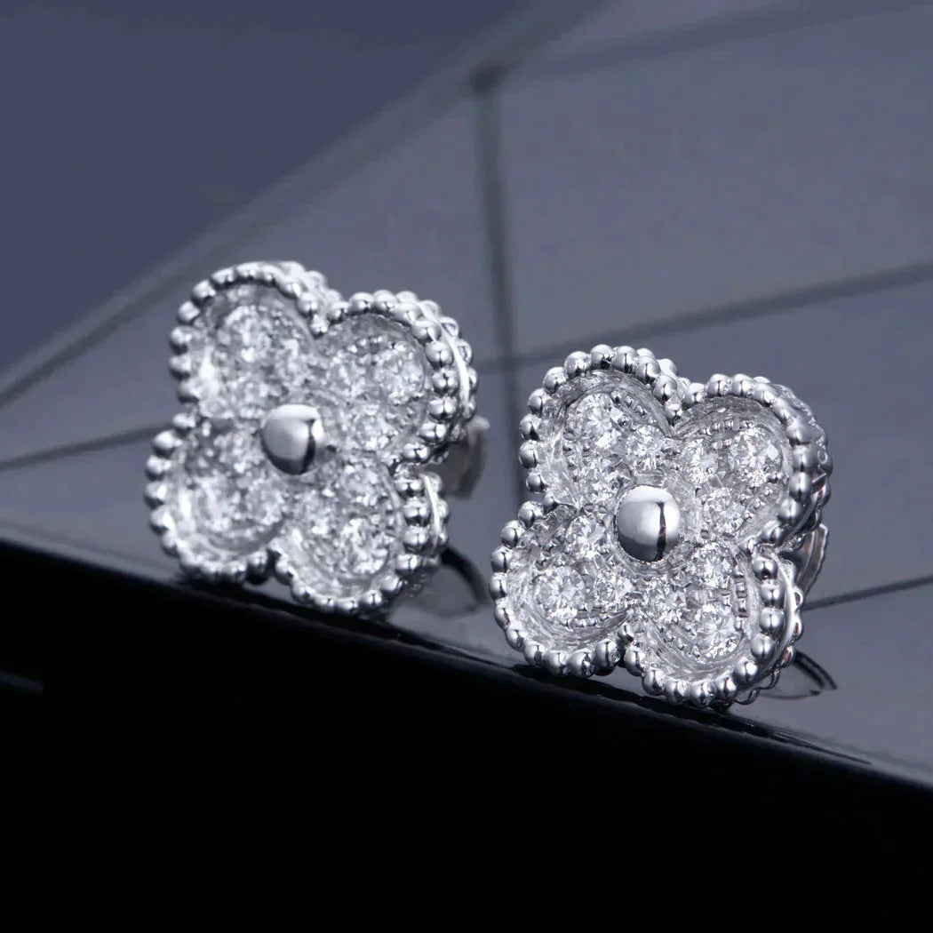 [LUXE] CLOVER 1 MOTIFS DIAMOND STUD EARRINGS SILVER