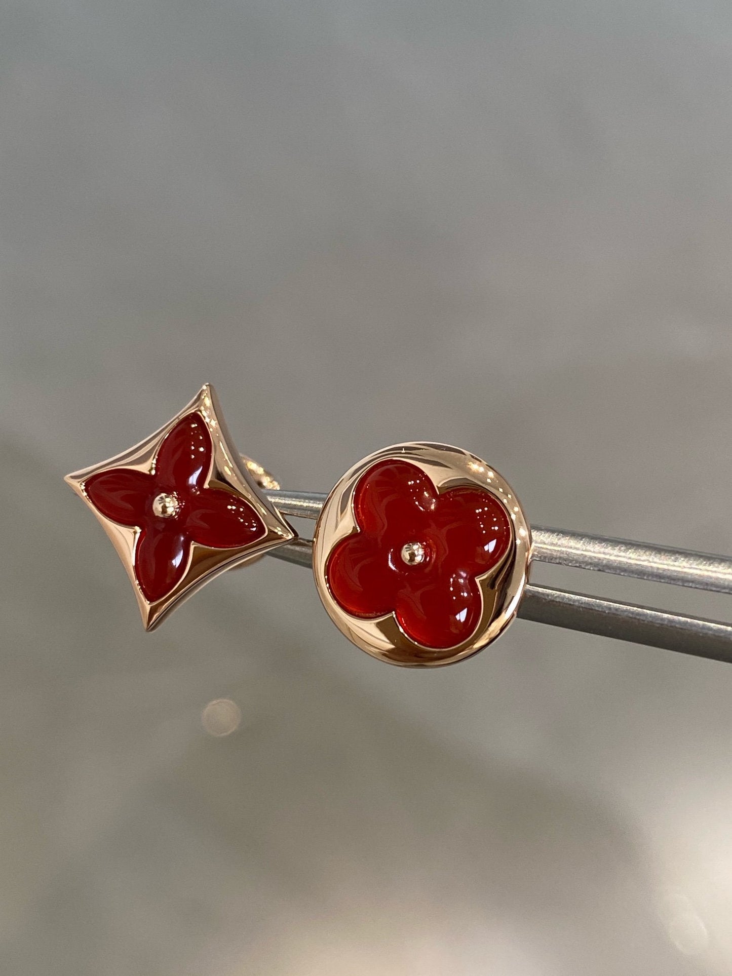 [LUXE]STAR AND SUN PINK GOLD CARNELIAN STUD EARRINGS