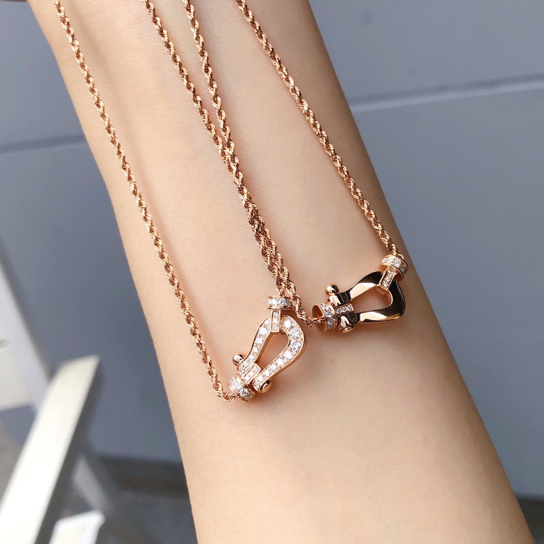 [LUXE]FORCE 10 PINK GOLD DIAMOND NECKLACE