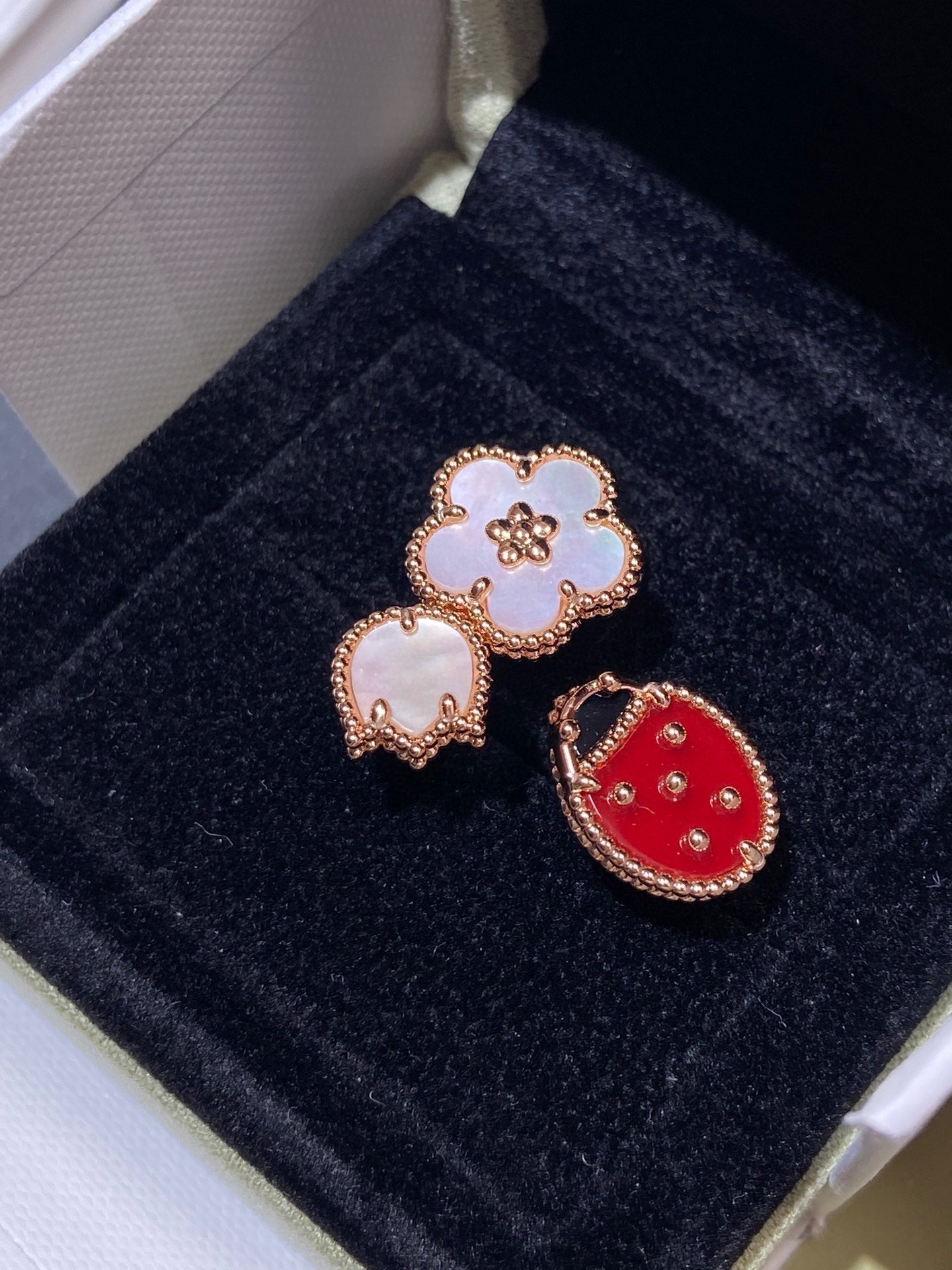 [LUXE] LUCKY 3 MOTIF ROSE GOLD RING