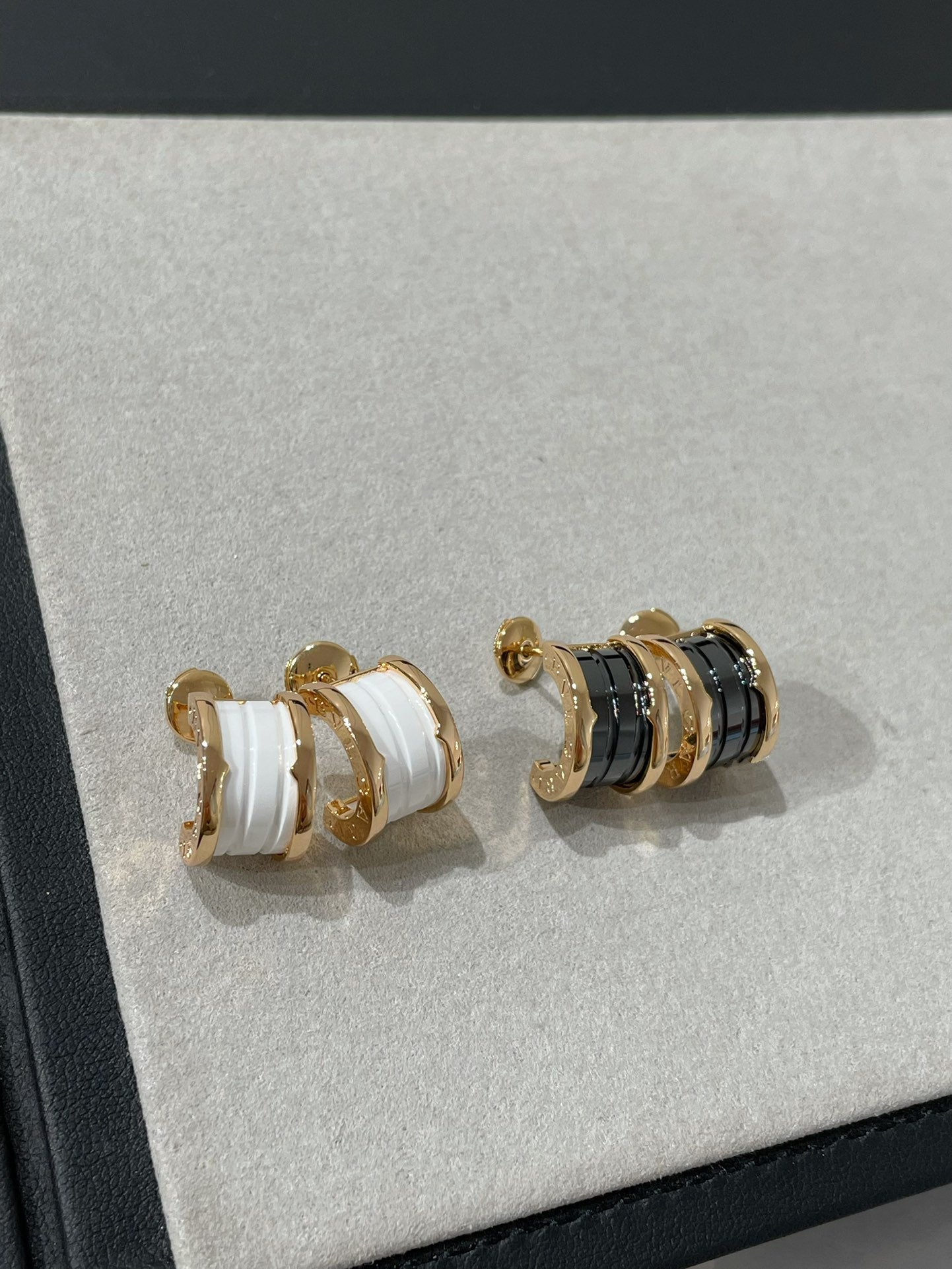 [LUXE]ZERO 1 PINK GOLD CERAMIC EARRINGS