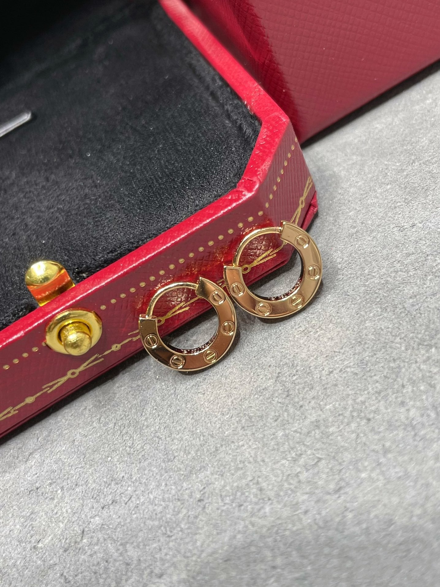 [LUXE]LOVE MINI EARRINGS