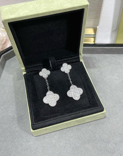 [LUXE] CLOVER 2 MOTIFS DIAMOND PAVED SILVER EARRINGS