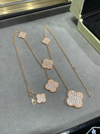 [LUXE] CLOVER 6 MOTIF DIAMOND PAVED NECKLACE