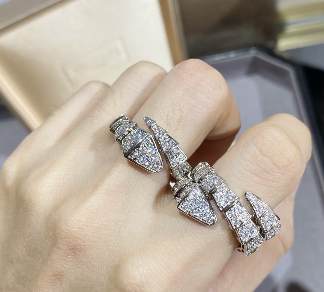 [LUXE]SERPENTI LARGE RING SILVER DIAMOND PAVED