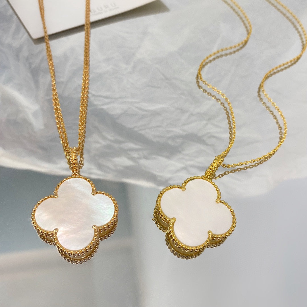 [LUXE] CLOVER 25MM MOP LARGE PENDANT NECKLACE