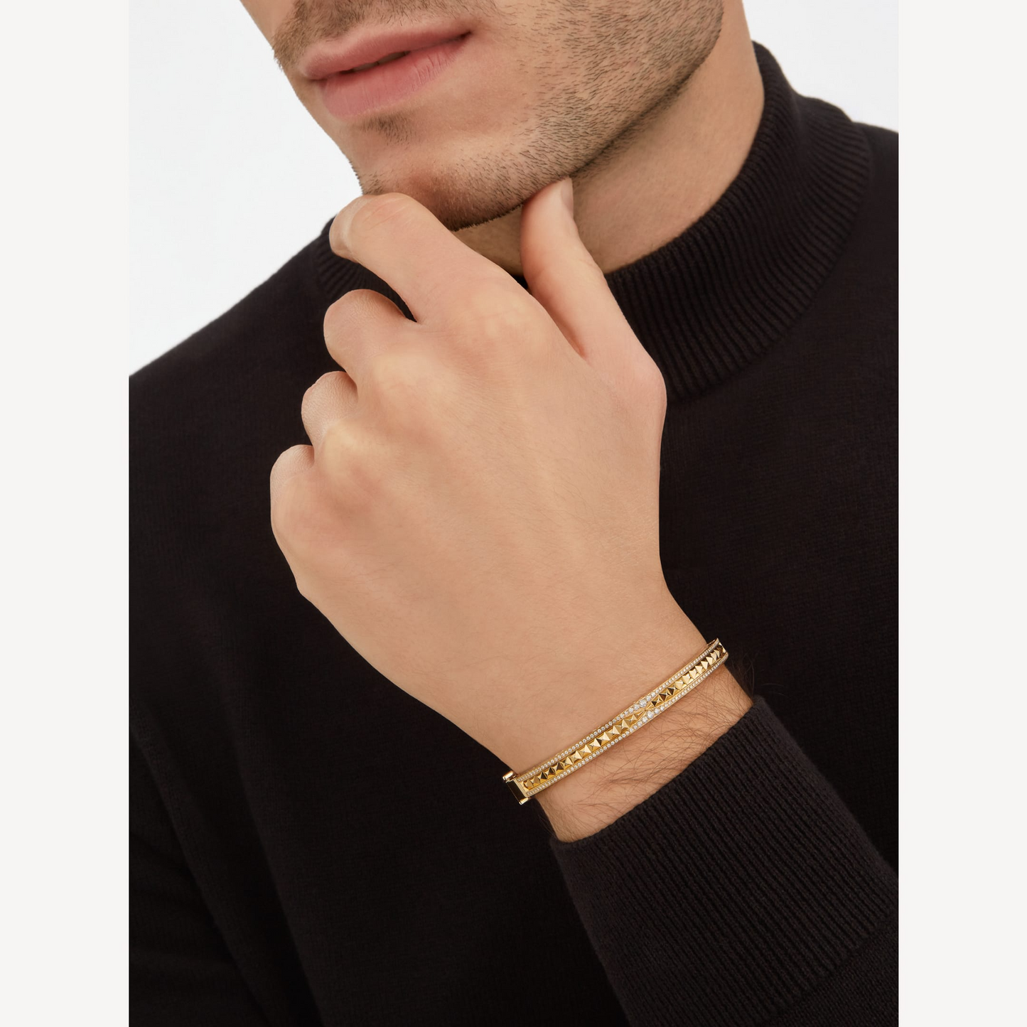 [LUXE]ZERO 1 SPIRAL AND PAVED DIAMOND GOLD BRACELET