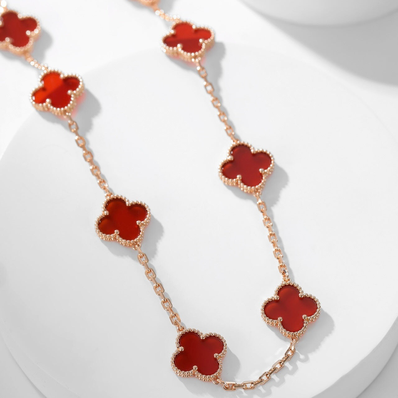 [LUXE] CLOVER 10 MOTIFS CARNELIAN NECKLACE