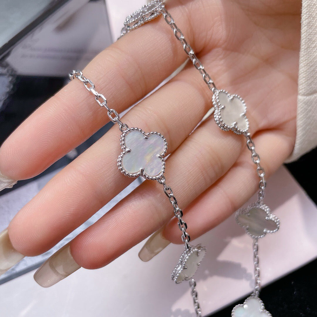 [LUXE] CLOVER 10 MOTIFS WHITE MOTHER OF PEARL NECKLACE