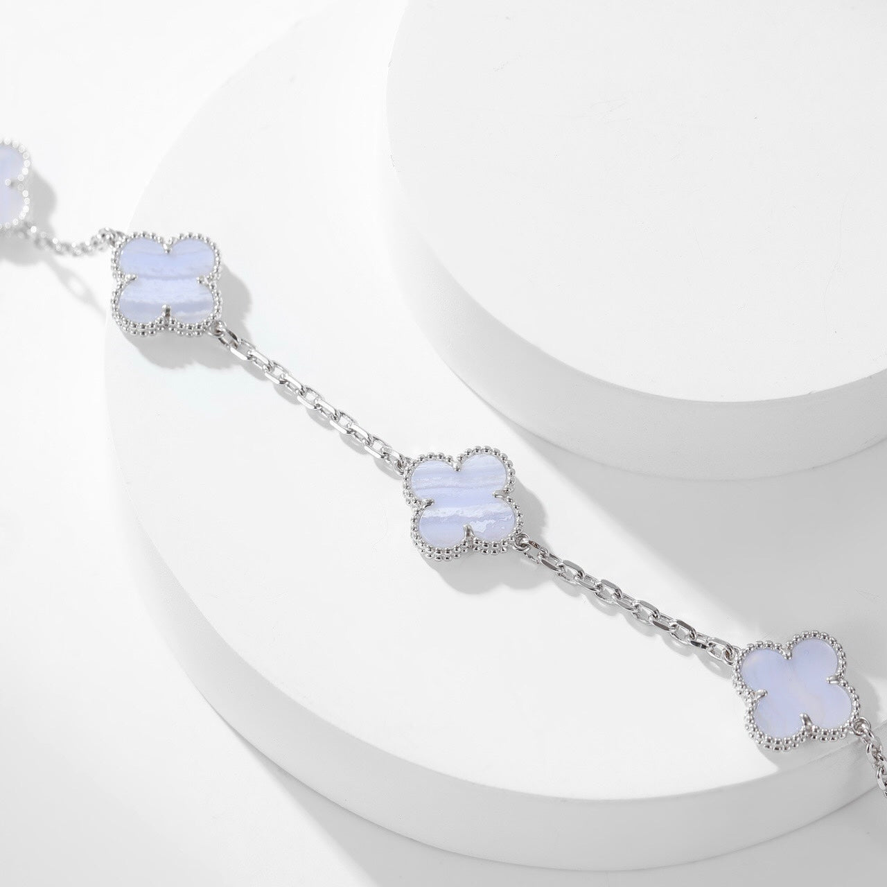 [LUXE] CLOVER 10 MOTIFS PURPLE CHALCEDONY NECKLACE